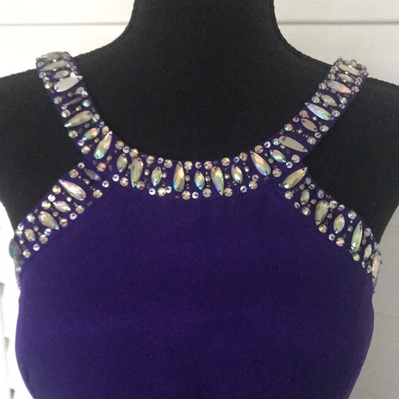 Bee Darlin Formal Gown - Picture 3 of 7